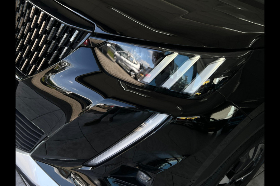 Peugeot 2008 1.2 PureTech GT Pack PANO | CAMERA | TREKHAAK | CARPLAY |