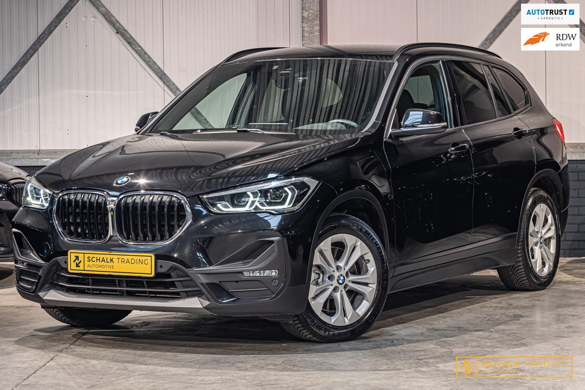 BMW X1 XDrive25e|Cam|Navi-XL|HUD|Stoelverwarming|Dealer|APK BMW X1 XDrive25e|Cam|Navi-XL|HUD|Stoelverwarming|Dealer|APK