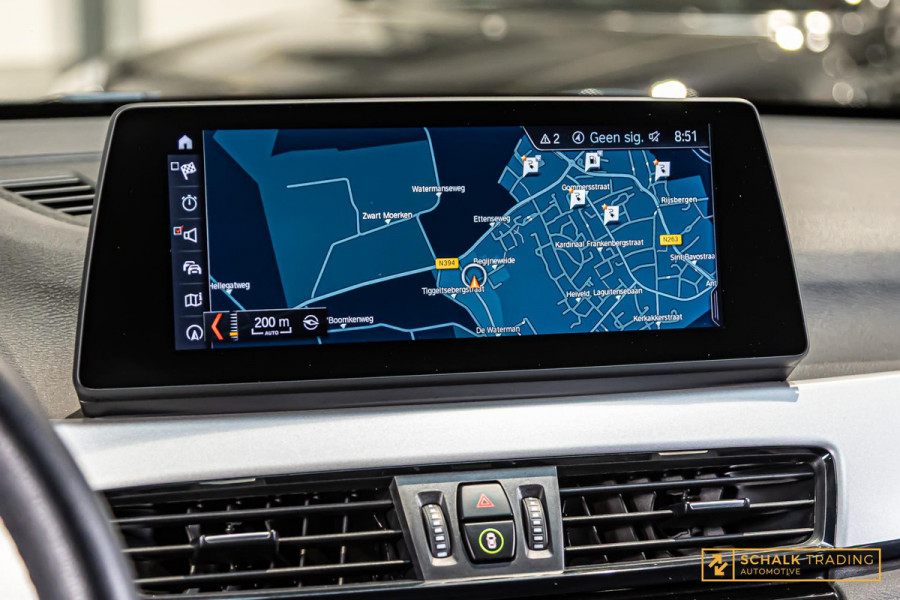 BMW X1 XDrive25e|Cam|Navi-XL|HUD|Stoelverwarming|Dealer|APK