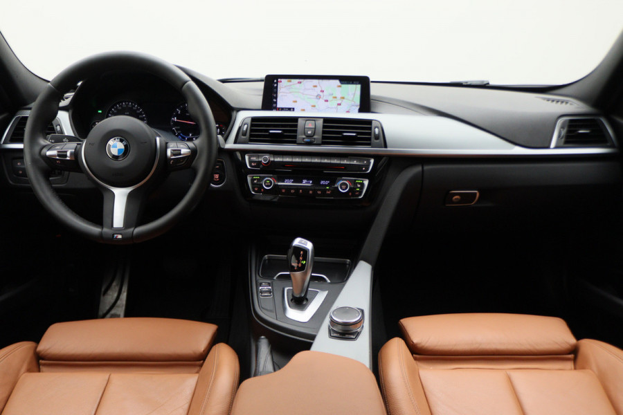 BMW 3 Serie Touring 318i Edition M Sport Shadow Executive Leer, Standkachel, Verwarmde Stoelen, Cruise, Navigatie, Bluetooth, 18''
