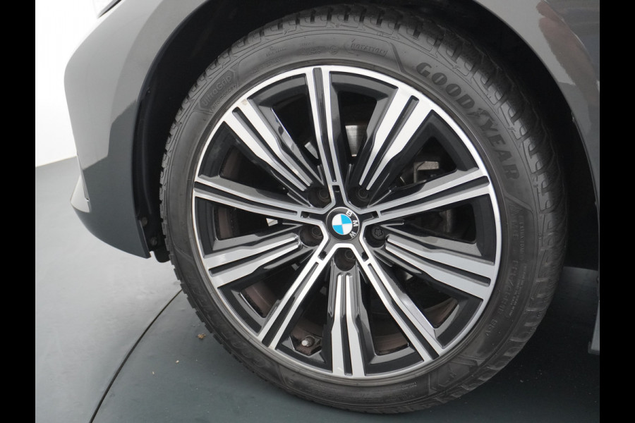 BMW 3 Serie Touring 2.0T 157PK AUT-8 Leder Sport Line Trekhaak Apple Carplay Android Auto Comfort Access BMW Digital KeyNavi Pro Live Cockpi Elek.Achterklep Bluetooth Pdc Led Business Edition 1e Eigenaar