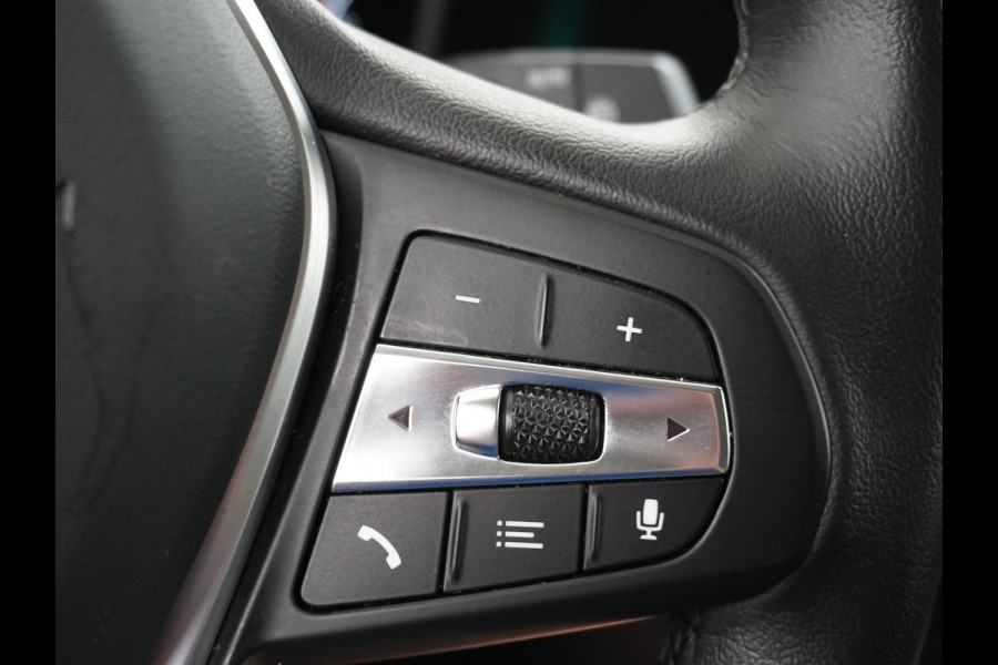 BMW 3 Serie Touring 2.0T 157PK AUT-8 Leder Sport Line Trekhaak Apple Carplay Android Auto Comfort Access BMW Digital KeyNavi Pro Live Cockpi Elek.Achterklep Bluetooth Pdc Led Business Edition 1e Eigenaar