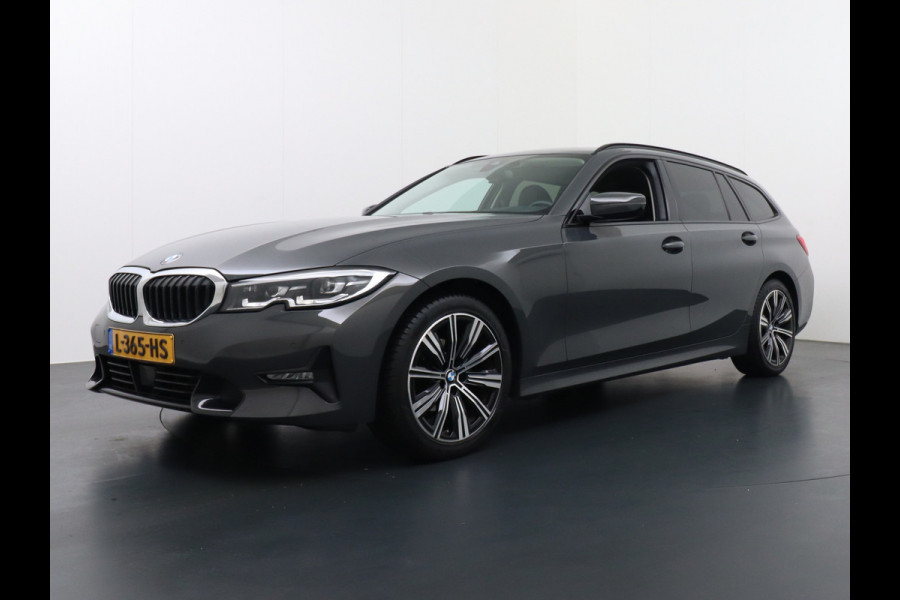 BMW 3 Serie Touring 2.0T 157PK AUT-8 Leder Sport Line Trekhaak Apple Carplay Android Auto Comfort Access BMW Digital KeyNavi Pro Live Cockpi Elek.Achterklep Bluetooth Pdc Led Business Edition 1e Eigenaar
