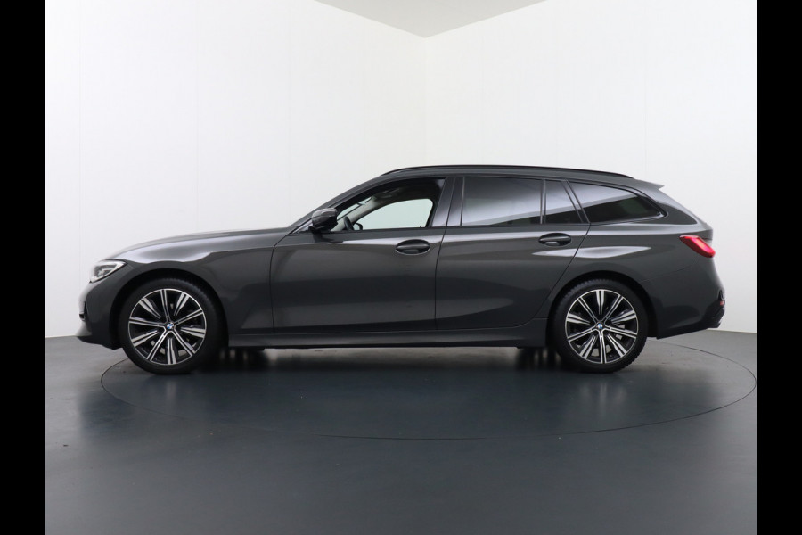 BMW 3 Serie Touring 2.0T 157PK AUT-8 Leder Sport Line Trekhaak Apple Carplay Android Auto Comfort Access BMW Digital KeyNavi Pro Live Cockpi Elek.Achterklep Bluetooth Pdc Led Business Edition 1e Eigenaar