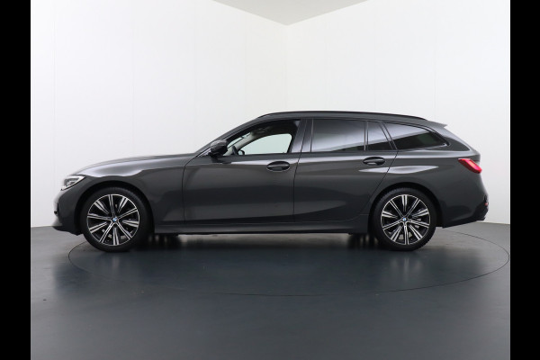 BMW 3 Serie Touring 2.0T 157PK AUT-8 Leder Sport Line Trekhaak Apple Carplay Android Auto Comfort Access BMW Digital KeyNavi Pro Live Cockpi Elek.Achterklep Bluetooth Pdc Led Business Edition 1e Eigenaar