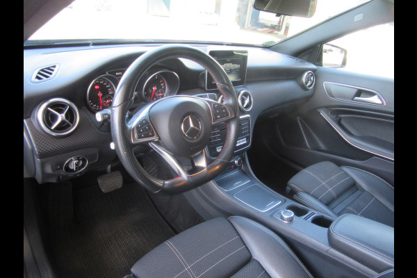 Mercedes-Benz A-Klasse 180 Ambition AMG Styling , LED, NAVI, PDC (occasion)
