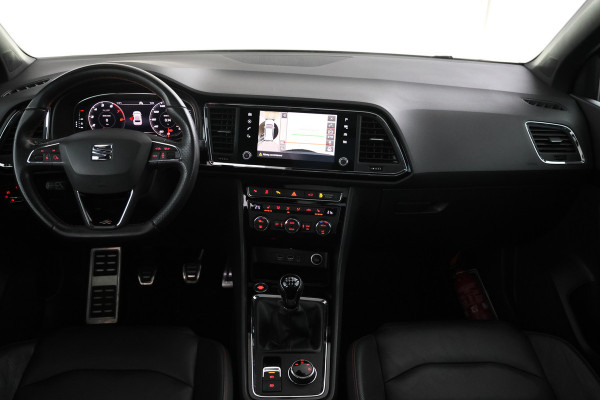Seat Ateca 1.5 TSI FR Business Intense Black FR, LEER, Cruise Control, Panoramadak, Parkeer Sensoren