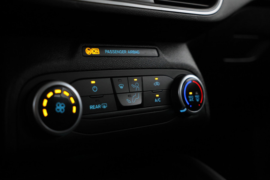 Ford FOCUS Wagon 1.5 EcoBlue Connected Trekhaak, Airco, Camera, Cruise Control