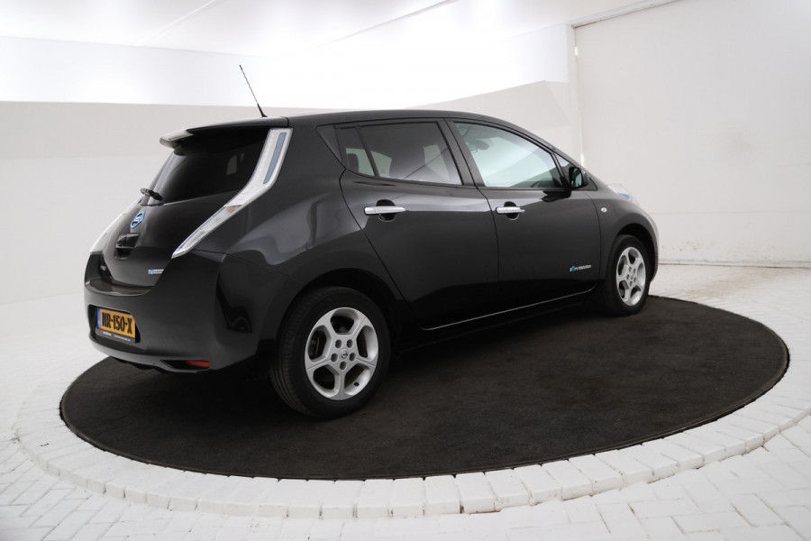 Nissan Leaf Acenta 30 kWh Airco, Bluetooth, Parkeersensore