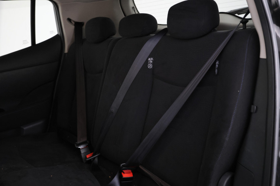 Nissan Leaf Acenta 30 kWh Airco, Bluetooth, Parkeersensore