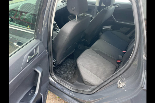 Volkswagen Polo 1.0 TSI Comfortline Business / navigatie / cruise control