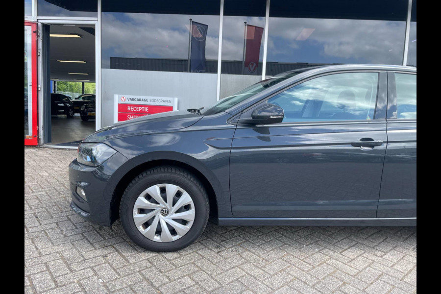 Volkswagen Polo 1.0 TSI Comfortline Business / navigatie / cruise control
