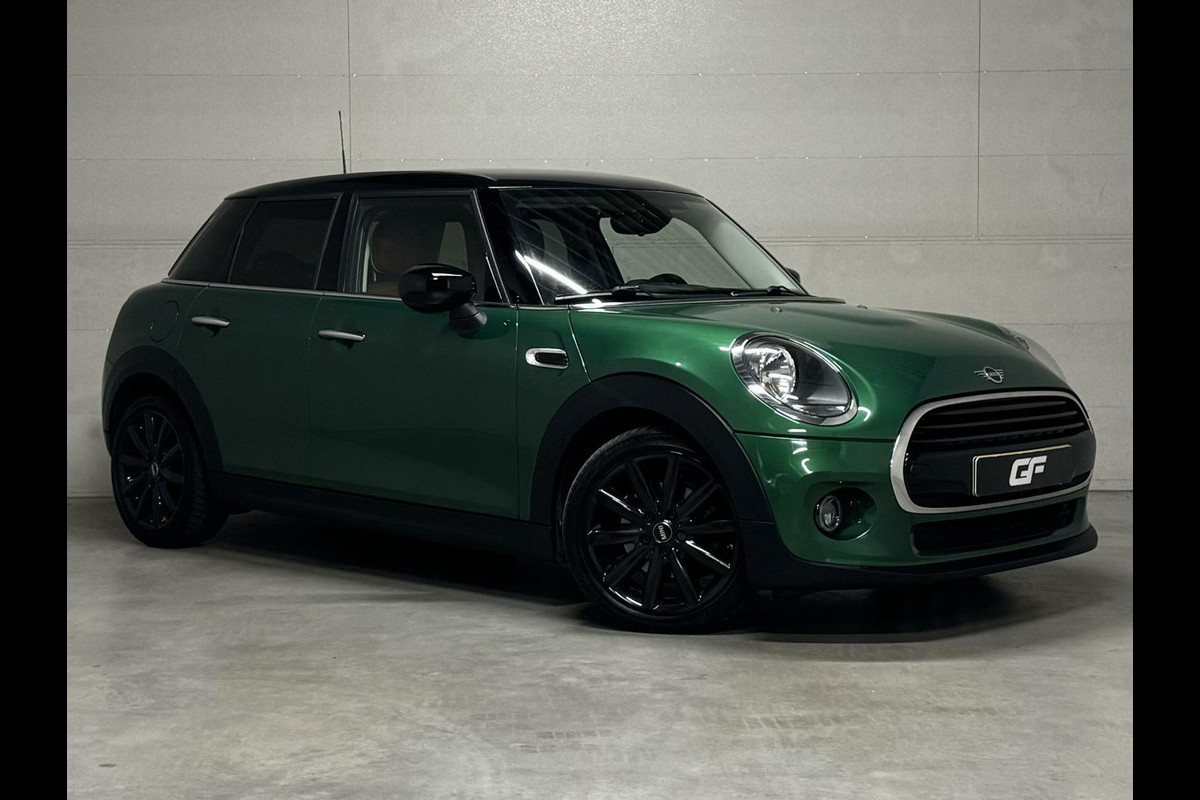 MINI Mini 1.5 Cooper Luxery Leer CarPlay Navi Cruise NAP MINI Mini 1.5 Cooper Luxery Leer CarPlay Navi Cruise NAP