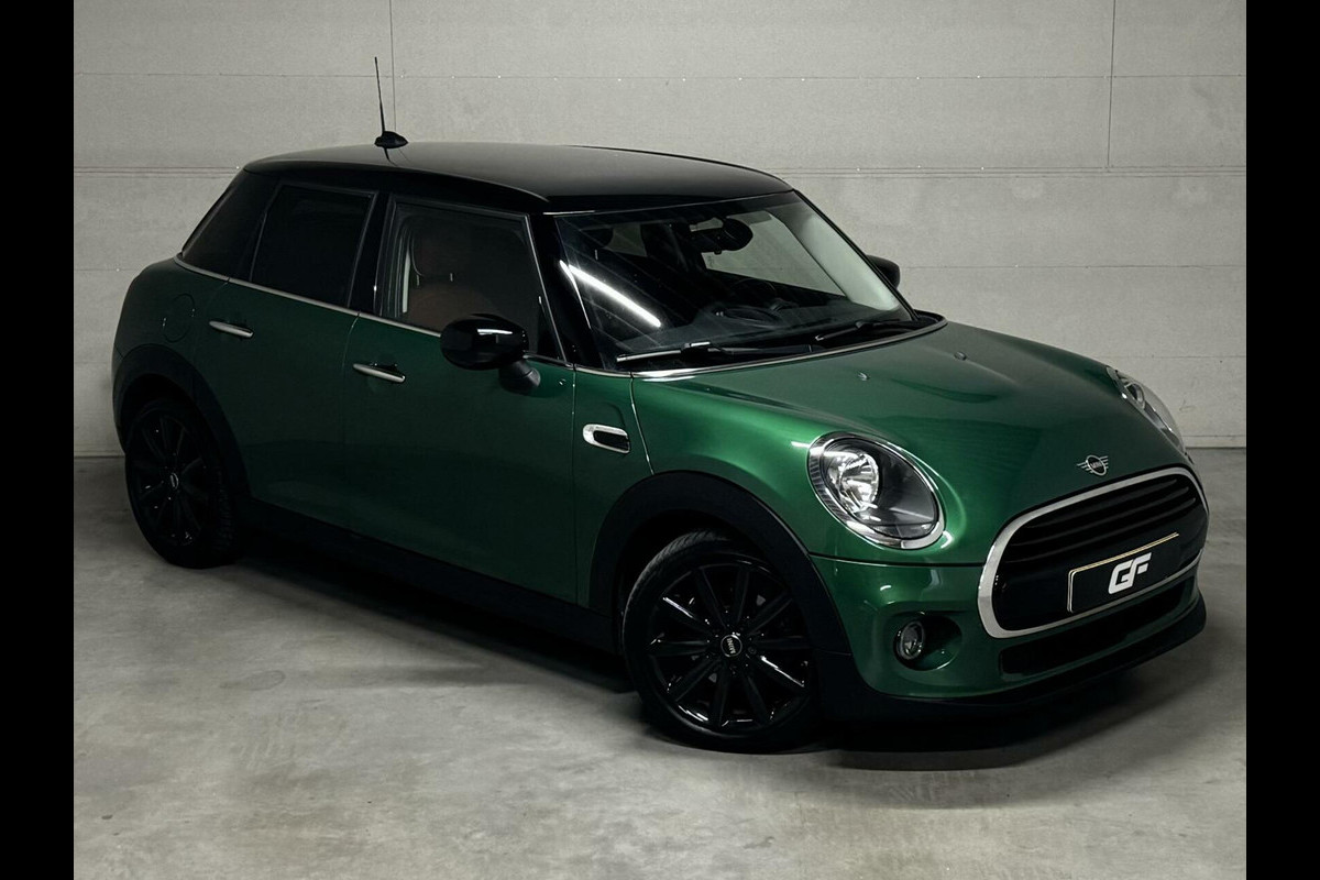 MINI Mini 1.5 Cooper Luxery Leer CarPlay Navi Cruise NAP MINI Mini 1.5 Cooper Luxery Leer CarPlay Navi Cruise NAP