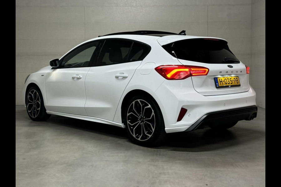 Ford Focus 1.5 EcoBoost ST Line Pano ACC CarPlay Winterpack