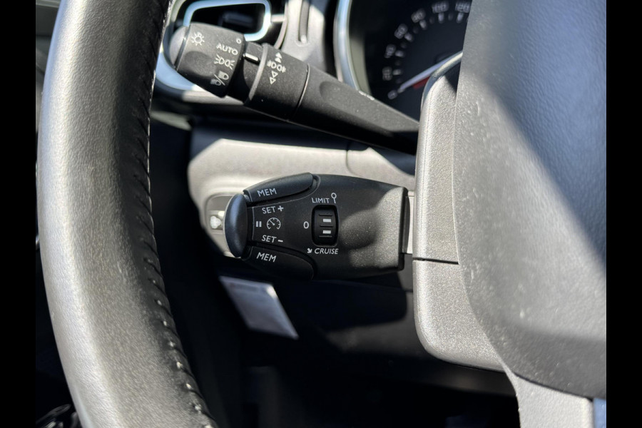 Citroën C3 1.2 PT 110 Shine | Parkeercamera | 17 inch | Apple Carplay | Navi | Prijs is rijklaar