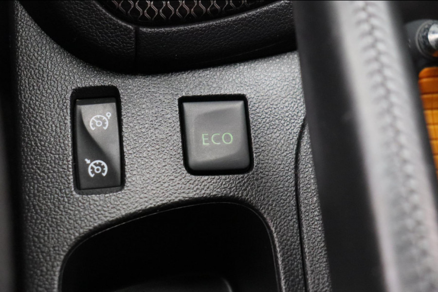 Renault Clio Estate 0.9 TCe Bose Navigatie Climate-control Cruise * Origineel Nederlands *