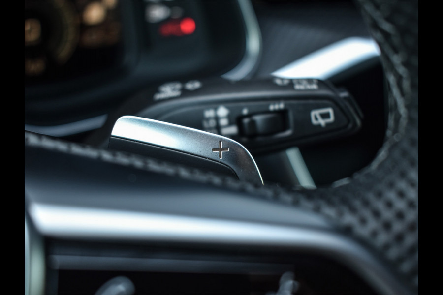 Audi A6 Avant 55 TFSI e quattro Pro Line S Competition | PANORAMADAK | S-STOELEN | ADAPTIEVE CRUISE CONTROL | ELEKTR. TREKHAAK | AMBIANC