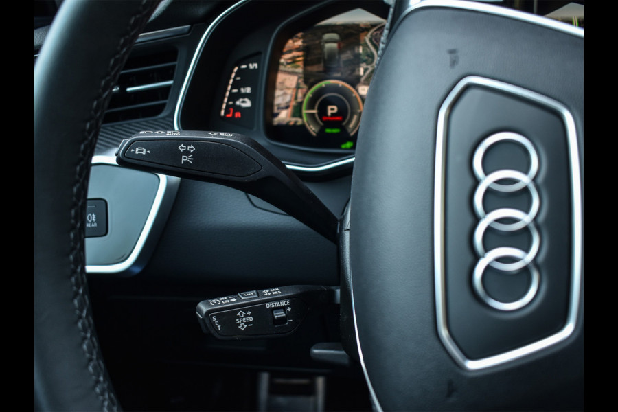 Audi A6 Avant 55 TFSI e quattro Pro Line S Competition | PANORAMADAK | S-STOELEN | ADAPTIEVE CRUISE CONTROL | ELEKTR. TREKHAAK | AMBIANC
