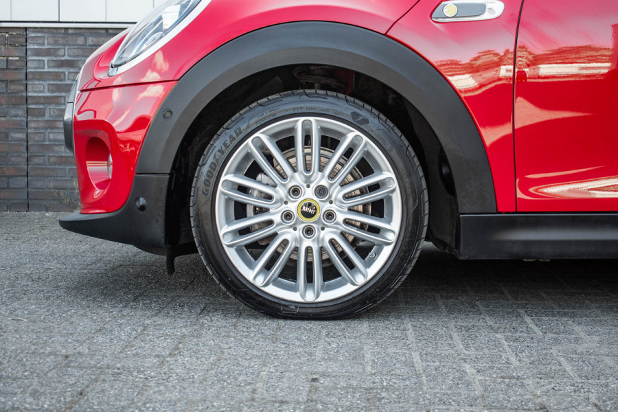 MINI Mini Electric Yours 33 kWh Harman Kardon