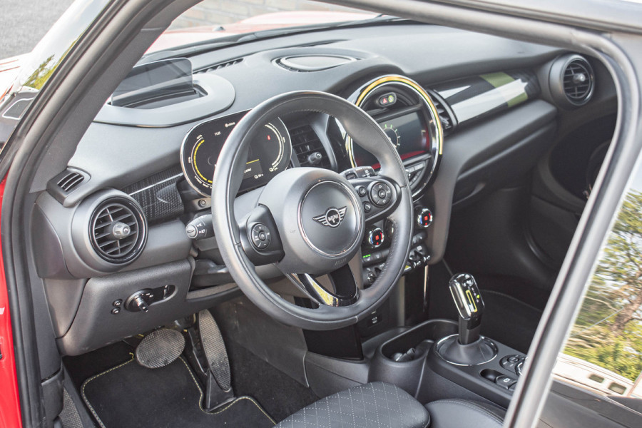 MINI Mini Electric Yours 33 kWh Harman Kardon