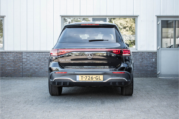 Mercedes-Benz EQB 250 AMG Line 67 kWh