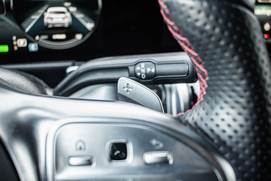 Mercedes-Benz EQB 250 AMG Line 67 kWh