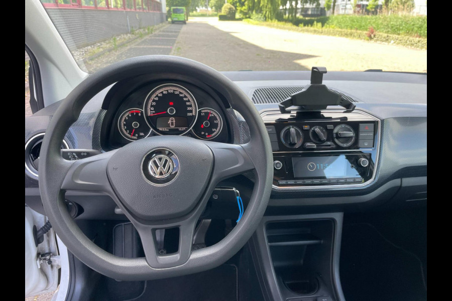 Volkswagen up! 1.0 BMT move up! Executive Edition