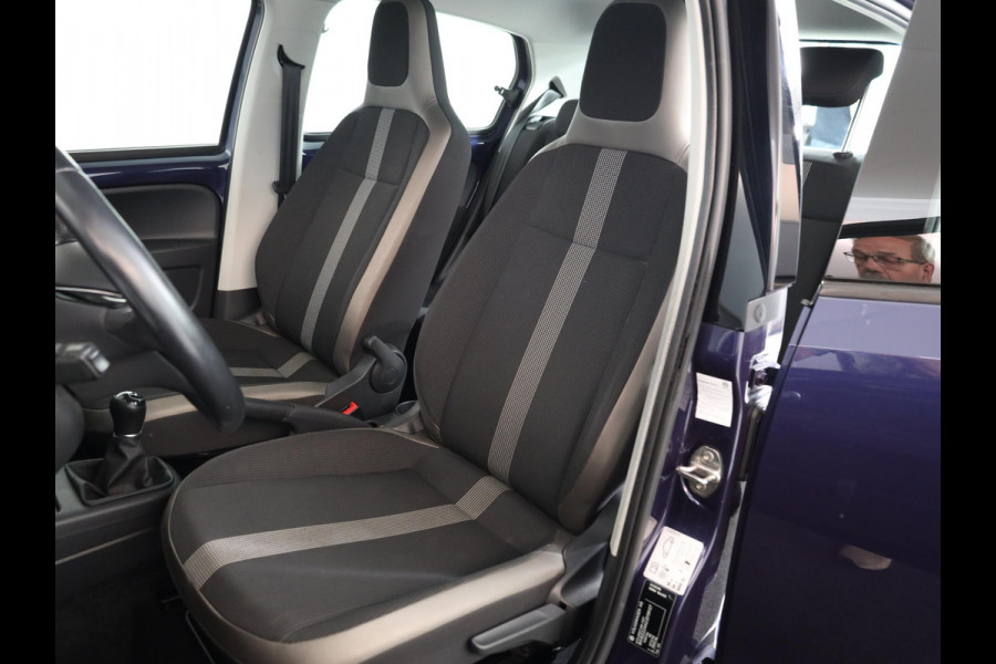 Volkswagen up! 1.0 BMT high up! 75pk 5bak| 15'LM-velgen| airco| cruisecontrol| parksensors achter
