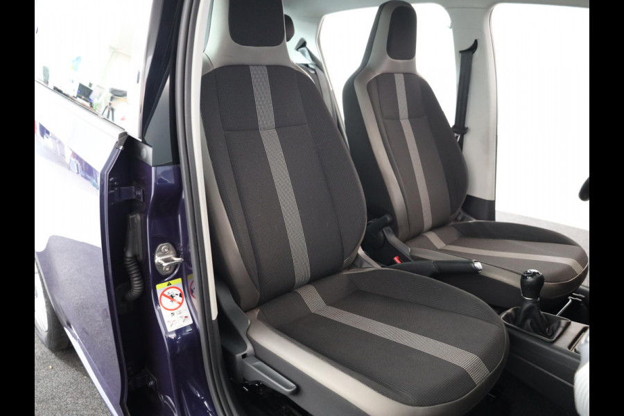 Volkswagen up! 1.0 BMT high up! 75pk 5bak| 15'LM-velgen| airco| cruisecontrol| parksensors achter
