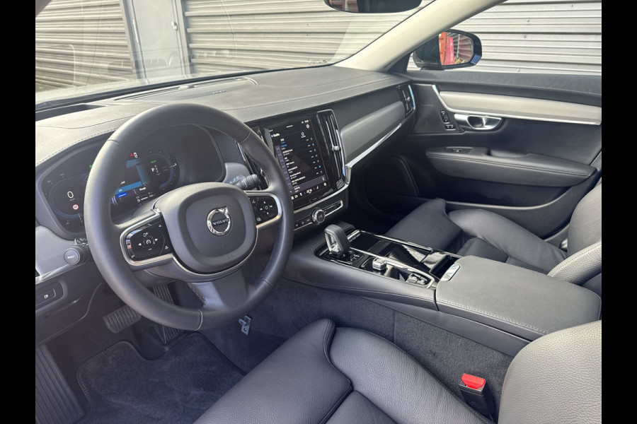 Volvo V90 T6 Plug-in hybrid AWD Ultra Dark / Head-Up / Schuif/kanteldak / Trekhaak / Blis / 360 Camera /