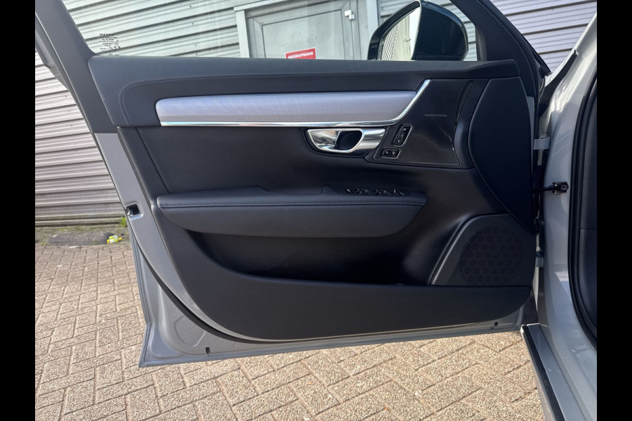 Volvo V90 T6 Plug-in hybrid AWD Ultra Dark / Head-Up / Schuif/kanteldak / Trekhaak / Blis / 360 Camera /