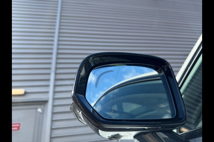 Volvo V90 T6 Plug-in hybrid AWD Ultra Dark / Head-Up / Schuif/kanteldak / Trekhaak / Blis / 360 Camera /
