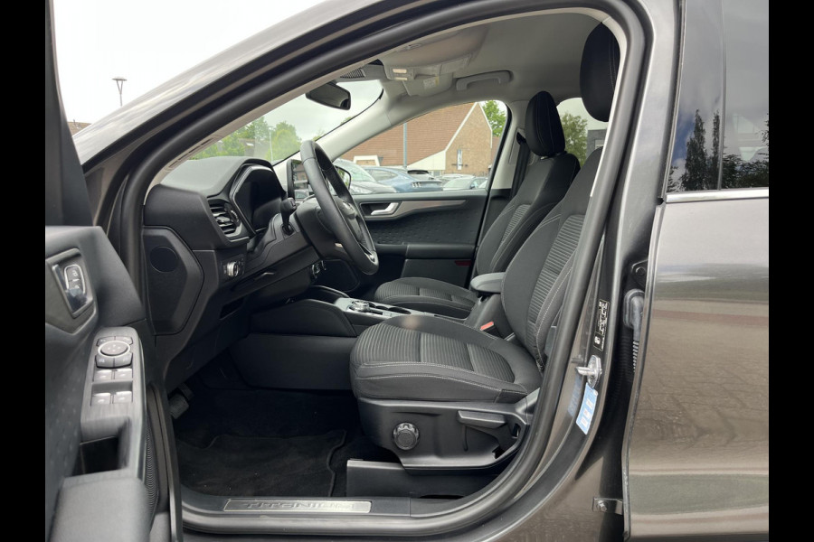Ford Kuga 2.5 PHEV Titanium 225PK | Adaptive cruise control | Winter Pack | Dodehoeksensoren | Achteruitrijcamera