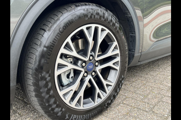 Ford Kuga 2.5 PHEV Titanium 225PK | Adaptive cruise control | Winter Pack | Dodehoeksensoren | Achteruitrijcamera