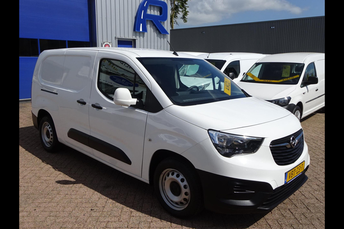 Opel Combo 1.6D L2H1 Edition 2 x SCHUIFDEUR CRUISE PDC Verlengd model Opel Combo 1.6D L2H1 Edition 2 x SCHUIFDEUR CRUISE PDC Verlengd model