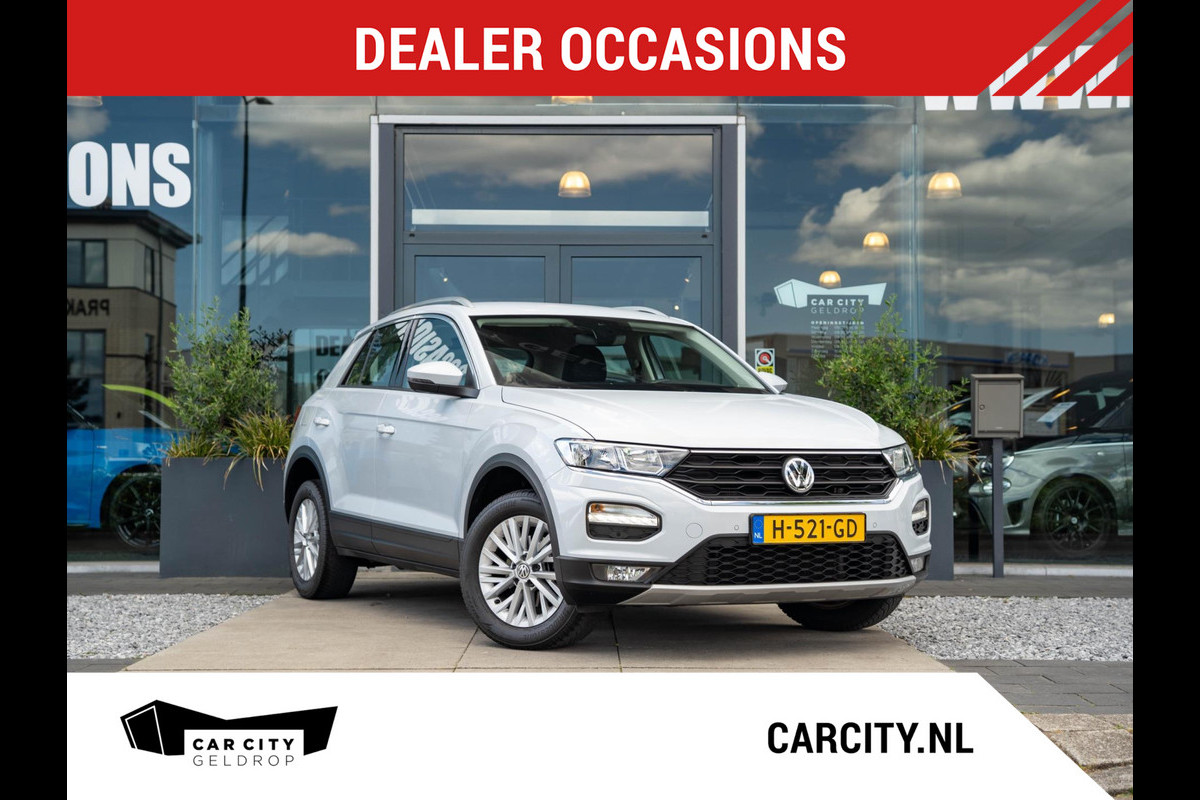 Volkswagen T-Roc 1.5 TSI Style Business / Adaptive / CarPlay / El. kofferbak / Sensoren / Navigatie Volkswagen T-Roc 1.5 TSI Style Business / Adaptive / CarPlay / El. kofferbak / Sensoren / Navigatie