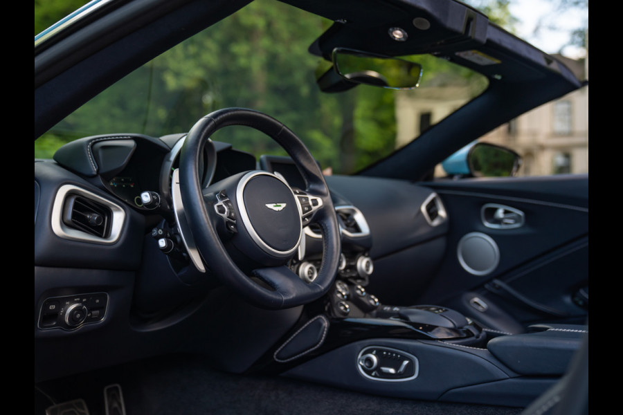 Aston Martin Vantage Roadster 4.0 V8 | Premium audio | 360 cam | Q-color | Caribbean Blue Pearl