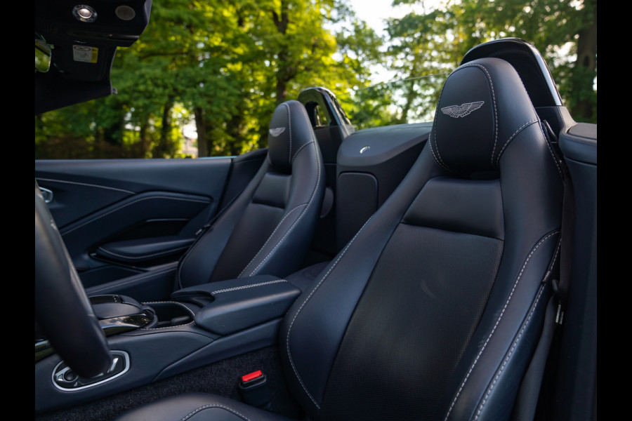 Aston Martin Vantage Roadster 4.0 V8 | Premium audio | 360 cam | Q-color | Caribbean Blue Pearl