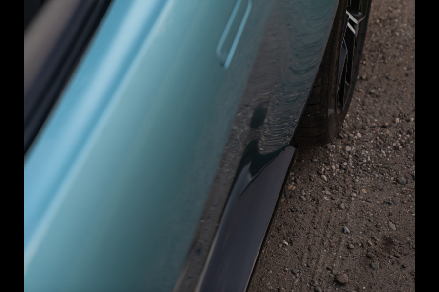 Aston Martin Vantage Roadster 4.0 V8 | Premium audio | 360 cam | Q-color | Caribbean Blue Pearl
