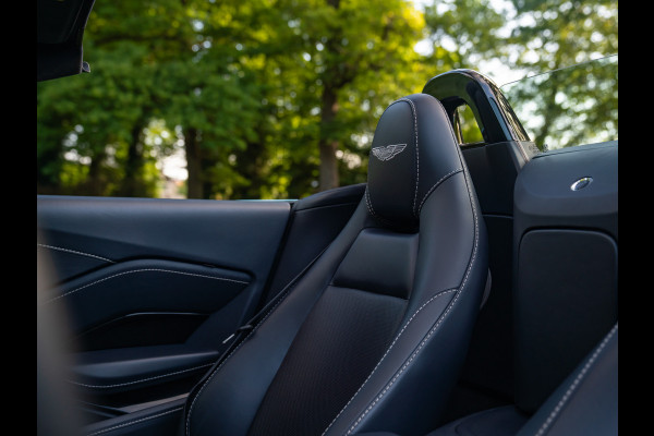 Aston Martin Vantage Roadster 4.0 V8 | Premium audio | 360 cam | Q-color | Caribbean Blue Pearl