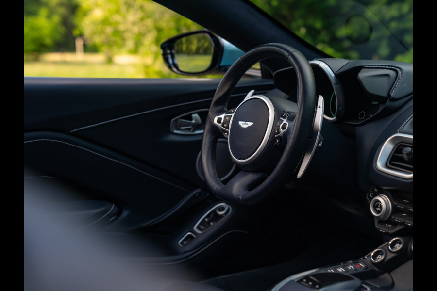 Aston Martin Vantage Roadster 4.0 V8 | Premium audio | 360 cam | Q-color | Caribbean Blue Pearl
