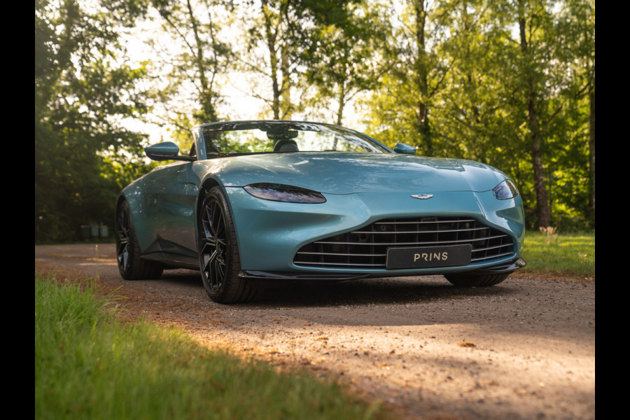 Aston Martin Vantage Roadster 4.0 V8 | Premium audio | 360 cam | Q-color | Caribbean Blue Pearl