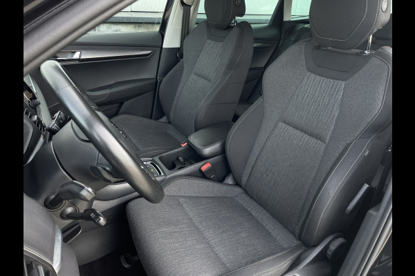 Škoda Karoq 1.5 TSI ACT Style | LED | Navi | Carplay | Virtual Cockpit | Camera | PDC