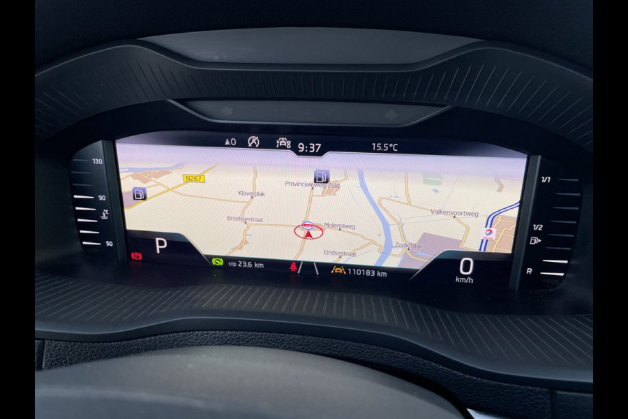 Škoda Karoq 1.5 TSI ACT Style | LED | Navi | Carplay | Virtual Cockpit | Camera | PDC