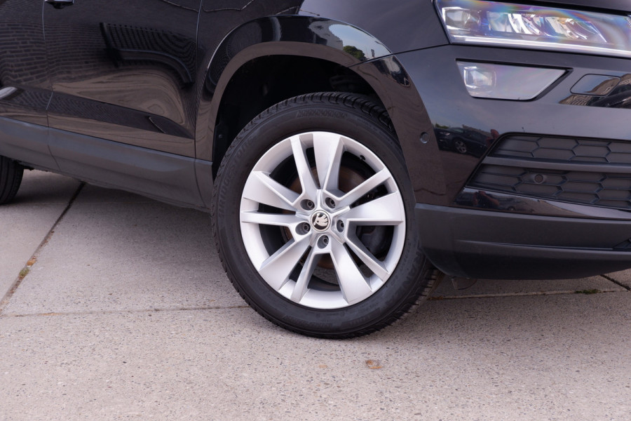 Škoda Karoq 1.5 TSI ACT Style | LED | Navi | Carplay | Virtual Cockpit | Camera | PDC