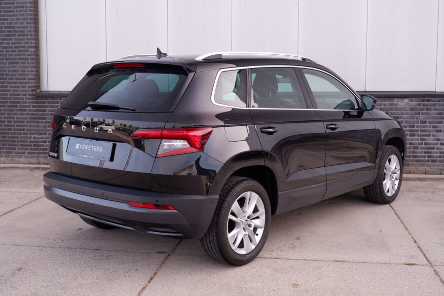 Škoda Karoq 1.5 TSI ACT Style | LED | Navi | Carplay | Virtual Cockpit | Camera | PDC