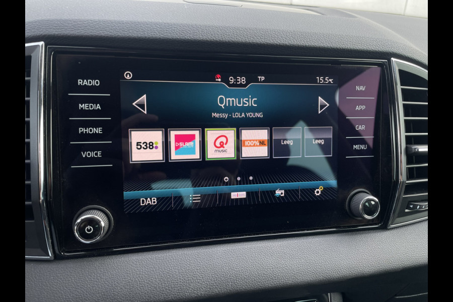 Škoda Karoq 1.5 TSI ACT Style | LED | Navi | Carplay | Virtual Cockpit | Camera | PDC
