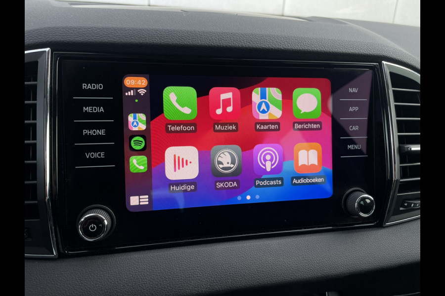 Škoda Karoq 1.5 TSI ACT Style | LED | Navi | Carplay | Virtual Cockpit | Camera | PDC