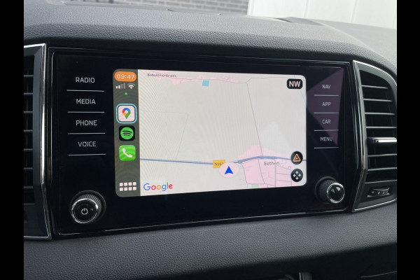 Škoda Karoq 1.5 TSI ACT Style | LED | Navi | Carplay | Virtual Cockpit | Camera | PDC